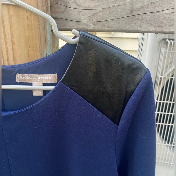 Banana Republic Faux Leather Navy Shift Long Sleeve Dress Size 10 - Picture 3 of 6